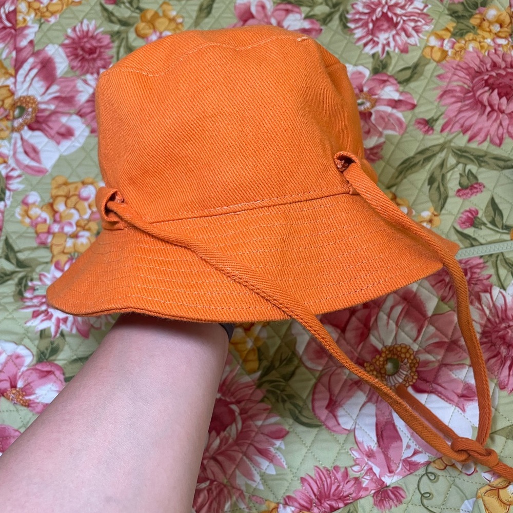 Jacquemus Bright Orange Hat - Picture 3 of 4